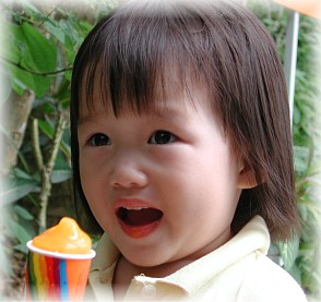 Robyn at the zoo