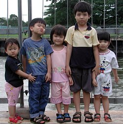 Jing Hui, Jing Yang, Robyn, Joshua and Lydia