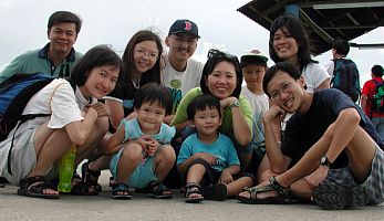 Jing Hui, Jing Yang, Robyn, Joshua and Lydia