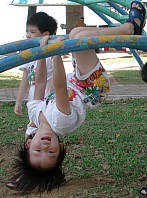 Robyn's fav upsidedown hang