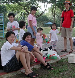 The Mummies: Carrie, Jin and Shana.