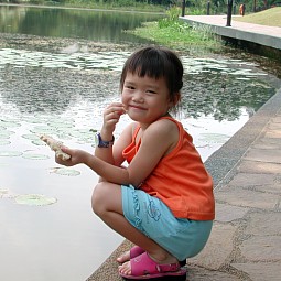 Sweet Robyn at Botanic Gardens