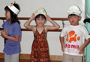 Robyn performing at the Kids' Camp