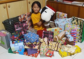Robyn donates 43 gifts to Canossaville Children's Home