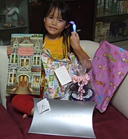 Robyn keeps only 7 presents
