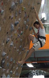 Jin's graceful climb
