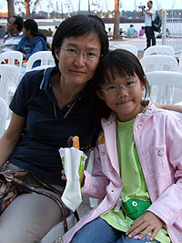 Jin and Robyn at Esplanade