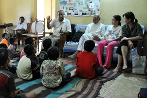 Chawlaji brought us to visit this home as well as an AOL drug de-addiction centre. 