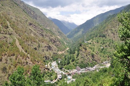 Tirthan Valley