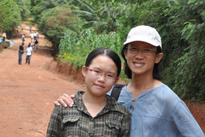 Robyn catching up with Daddy's size...