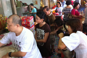 Prayer at Bright Hill Temple