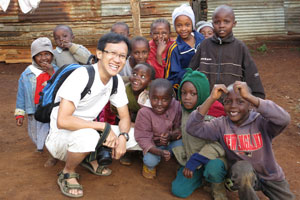 Alvin and the African kids of Kenya