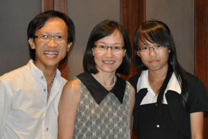 Alvin, Jin and Robyn.